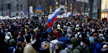 Rosjanie manifestowali w obronie Nawalnego. Setki zatrzymanych