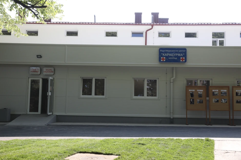 Pre odlaska u vojsku regruti moraju, između ostalog, da prođu lekarske preglede, kao i testove ličnosti i inteligencije