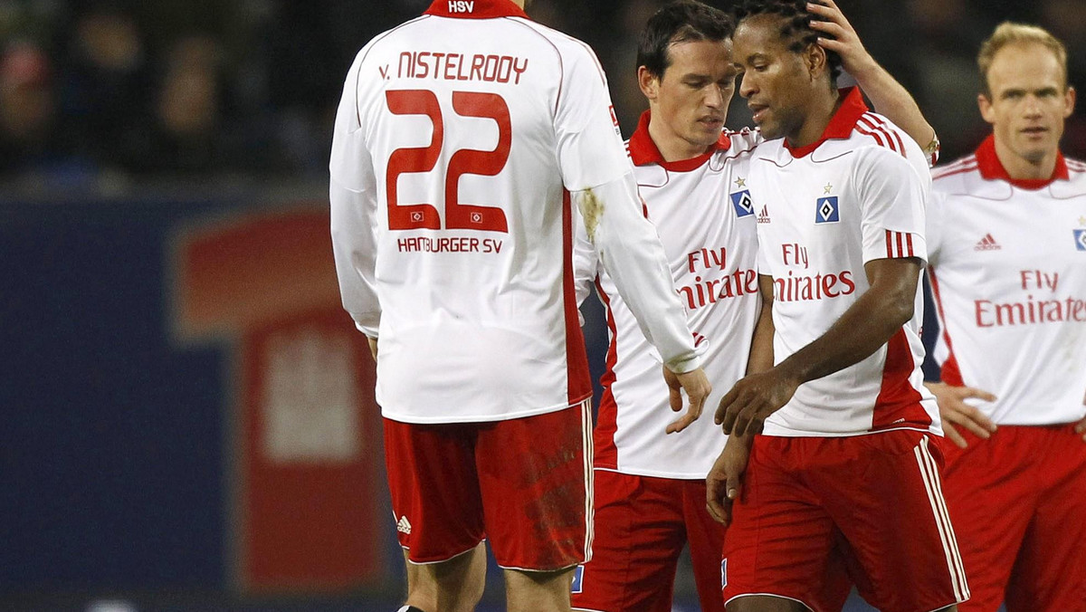 Hamburger SV pokonał w meczu 17. kolejki Bundesligi Borussię Moenchengladbach na jej stadionie 2:1. Porażkę najsłabszej drużyny niemieckiej ekstraklasy, zwanej Źrebakami", na Borussia-Park obejrzało ponad 42 tysiące widzów.