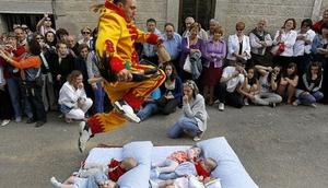 7 unusual cultures around the world/El Colacho Baby Jumping. [amusingplanet]