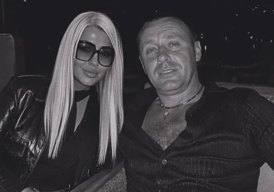 Nela Cakić sa izabranikom