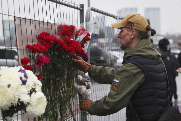 ODBRANIO SUPRUGU I SINA, PA SE SUOČIO S NAPADAČIMA Ruski specijalac ubijen u pucnjavi u Moskvi (FOTO)