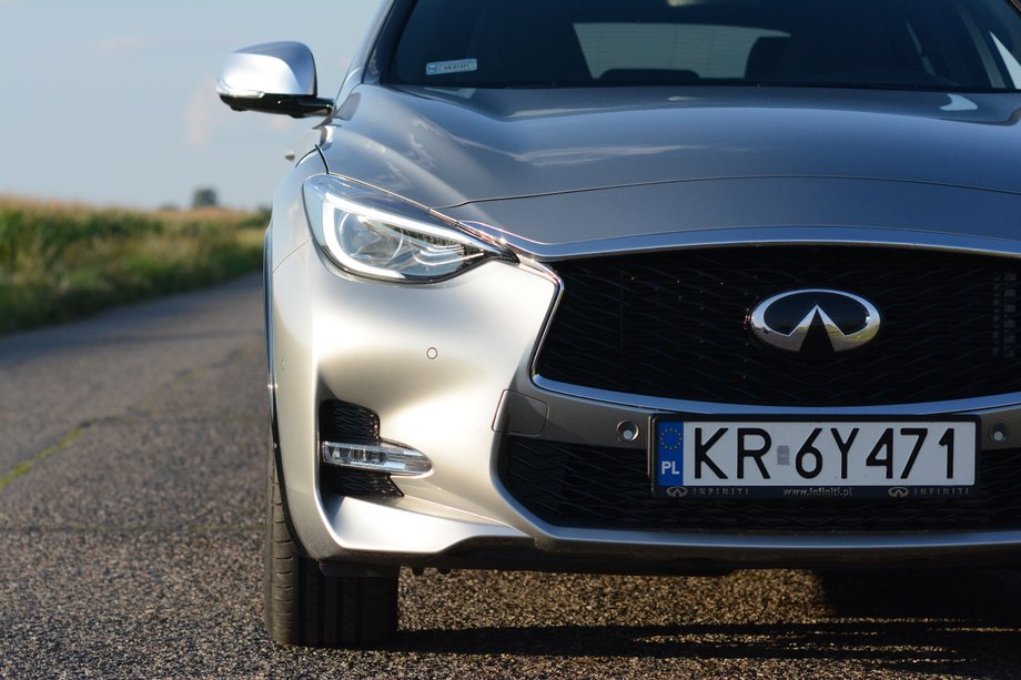 Infiniti Q30 2.0t - elegant w przebraniu (32)