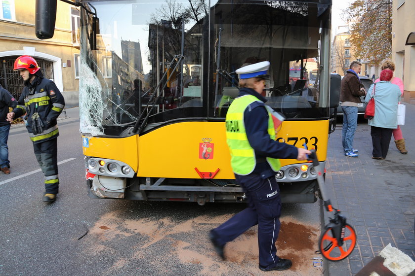 Wypadek autobusu na Mokotowie