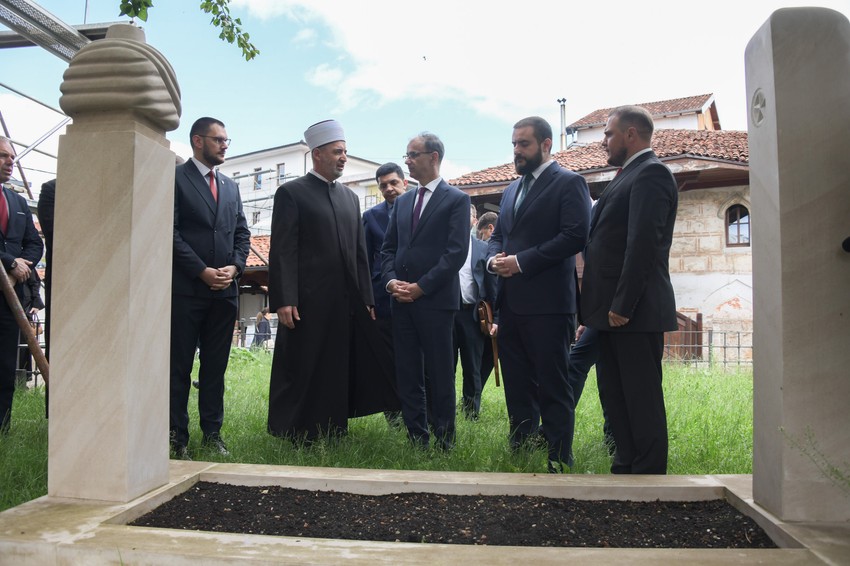 Premijer Macut sa ministrom Zukorlićem u Novom Pazaru