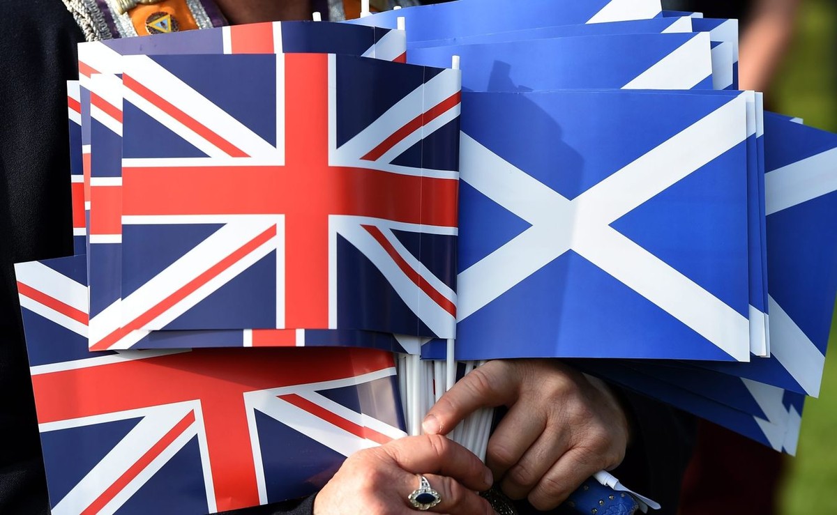 Flagi Wielkiej Brytanii i Szkocji