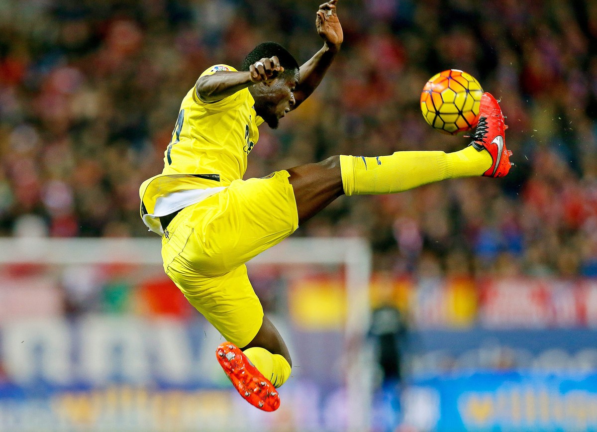 Liga angielska: Eric Bailly przechodzi do Manchesteru United