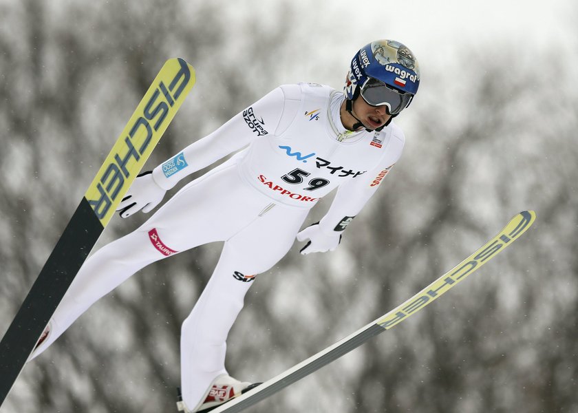 Maciej Kot pobił rekord skoczni w Sapporo! Cudowny skok