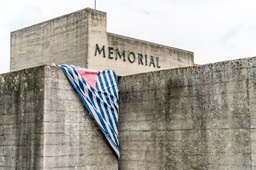 Ocalały z Holokaustu: Ustawa o IPN nie była potrzebna. Opowiadałem o tym Morawieckiemu i Dudzie [WYWIAD]