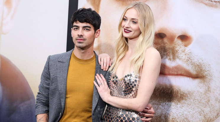 Sophie Turner és Joe Jonas 2019 májusában Las Vegasban egy rögtönzött esküvőn házasodott össze, majd egy hónappal később Franciaországban is örök hűséget fogadtak egymásnak / Fotó: Northfoto