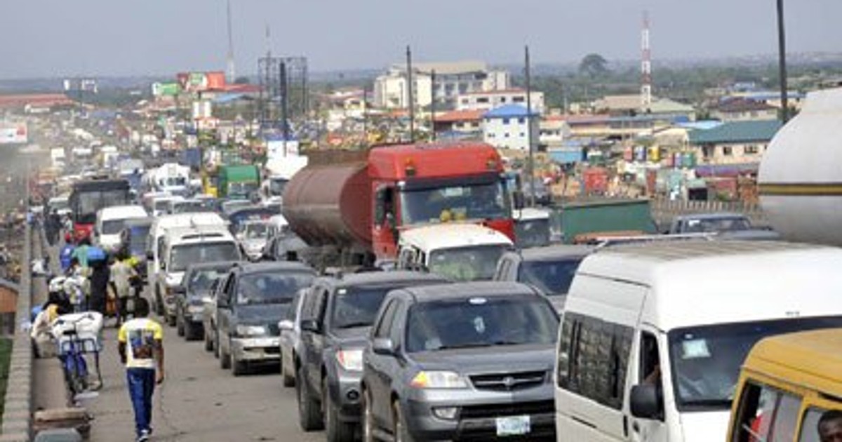 FG apologises for gridlock on Lagos-Ibadan Expressway - Vimarsana News