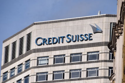 Odwieczny rywal przejmie Credit Suisse? W weekend kryzysowe narady zarządów