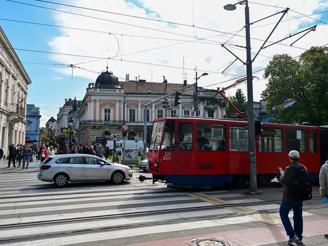 Gastarbajter iz Nemačke došao u Beograd, pa nas žestoko ispljuvao - žene posebno potkačio