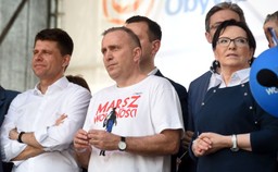 Schetyna: Poważna rozmowa o związkach partnerskich - po następnych wyborach parlamentarnych