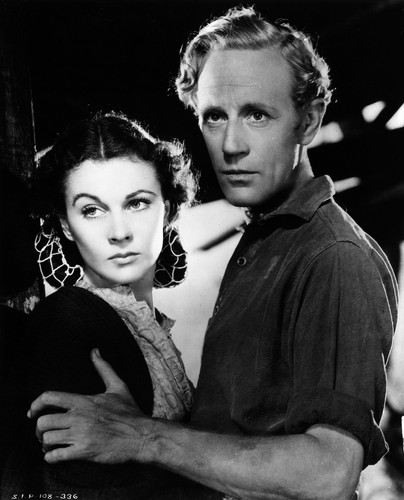 Vivien Leigh i Leslie Howard w filmie 'Przeminęło z wiatrem'