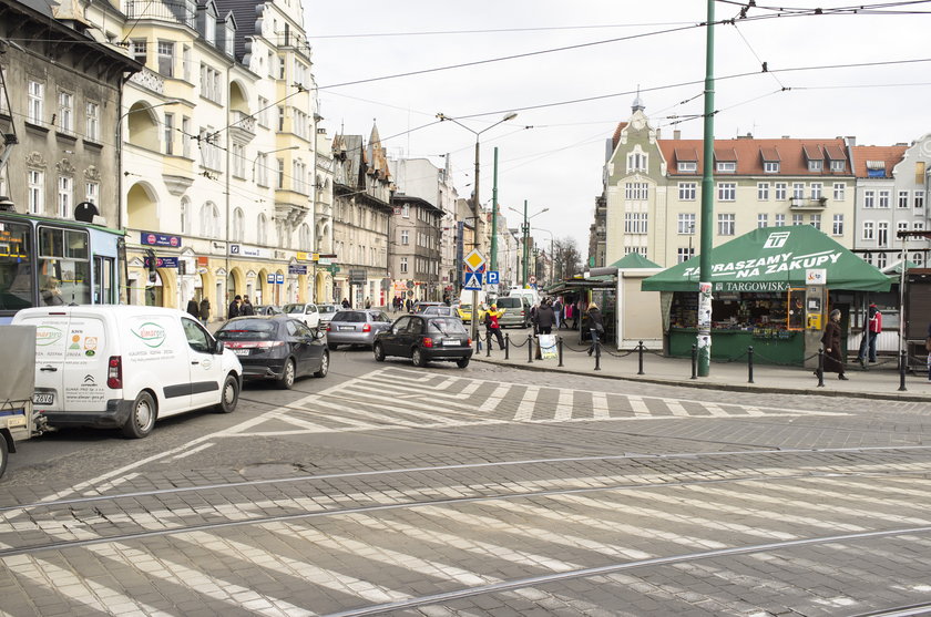 Będzie drogowa rewolucja na Dąbrowskiego?