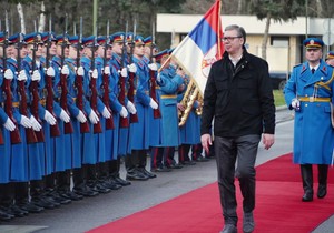 Aleksandar Vučić na smotri vojske