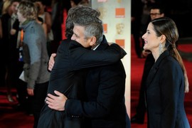 Glumac koga Srpkinje smatraju IDEALNIM MUŠKARCEM preko IMEJLA saznao da ga žena vara, NJEN LJUBAVNIK GA OBAVESTIO: On mu poslao PORUKU, a sadržaj za NAJVEĆU NEVERICU IKADA