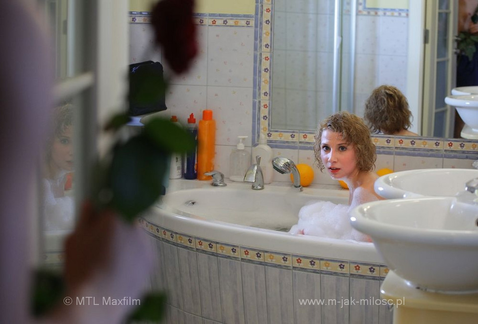 "M jak miłość": niespodzianka w kąpieli