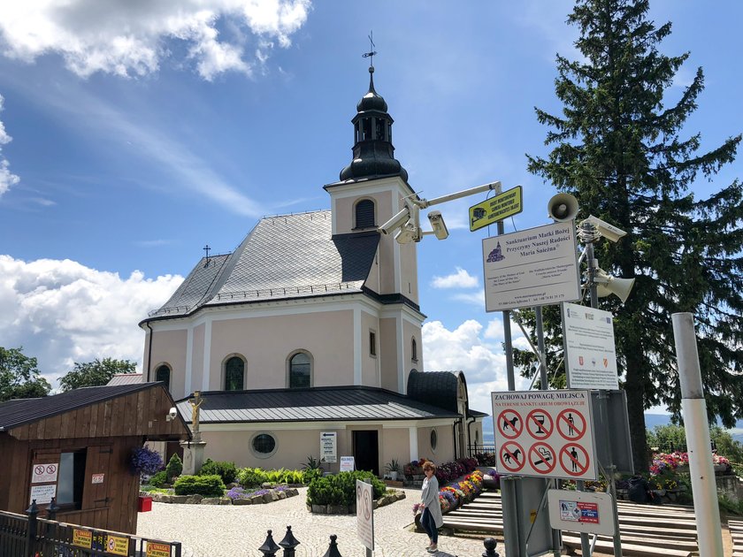 Ksiądz napadł na wiernego i wciąż jest proboszczem!