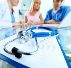 Szpitale przetrzymują pacjentów. Dla punktów