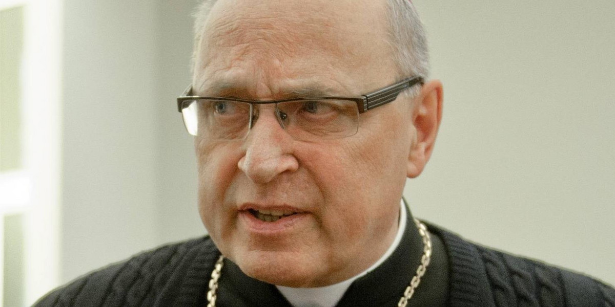 Biskup Wiesław Mering