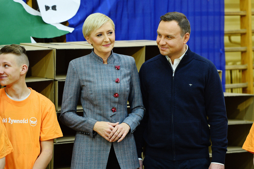 Agata Duda i Andrzej Duda wspierają Banki Żywności