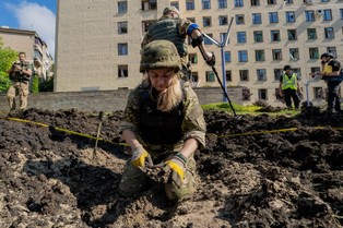 Prawie 1,6 mld euro pomocy dla Ukrainy. EBI zatwierdził finansowanie