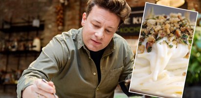 Jamie Oliver zdradza patent na supertani i pyszny obiad. Takiego spaghetti jeszcze nie jedliście. Potrzebny jest makaron, czerstwy chleb i...