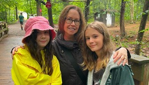 Tracey Kahn with her daughters, Eloise, (left) and Scarlett.Courtesy of Tracey Kahn