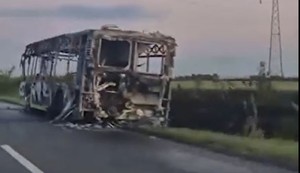Izgoreo autobus