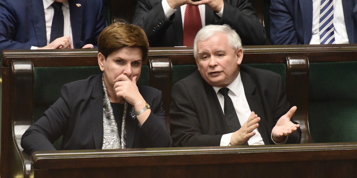 Jarosław Kaczyński i Beata Szydło