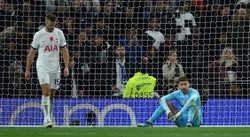 VAR w roli głównej w derbach Londynu. Pierwsza porażka Tottenhamu