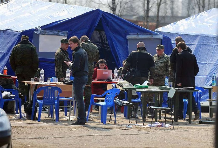 Polacy udawali, że nie rozpoznają ciała prezydenta?!