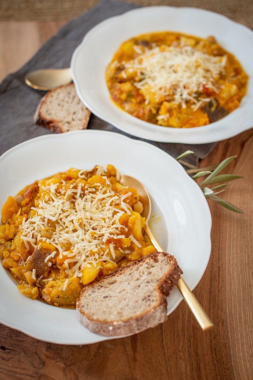 Im Herbst kocht die passionierte Hobby-Köchin Therese Krähenbühl-Müller gerne eine pikante Kürbis-Ribollita.