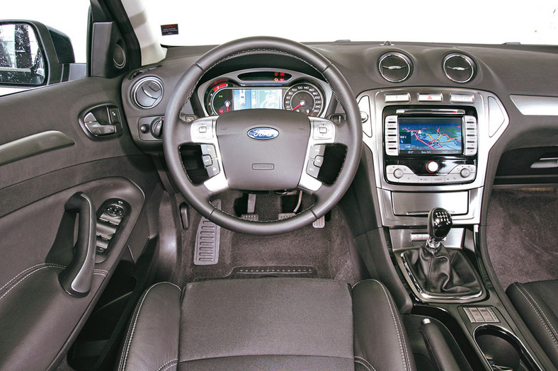 Kapryśny olbrzym: Test długodystansowy: Ford Mondeo 2.0 TDCI