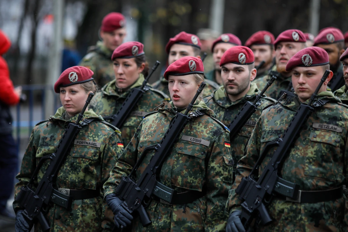 Ile zarabia się w niemieckim wojsku? Oto aktualne pensje i dodatki w Bundeswehrze 2025