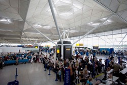 Japonia wzmacnia kontrole na lotniskach