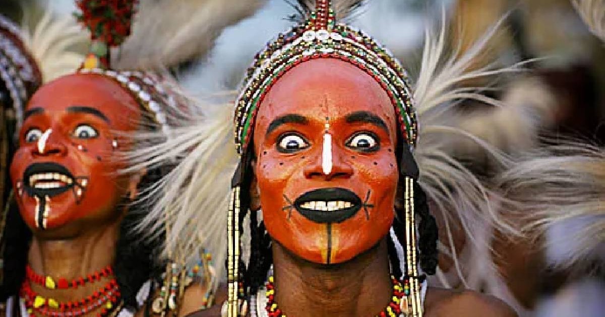 Blood drinking, 4 unusual African tribal traditions and ways of life - Vimarsana News