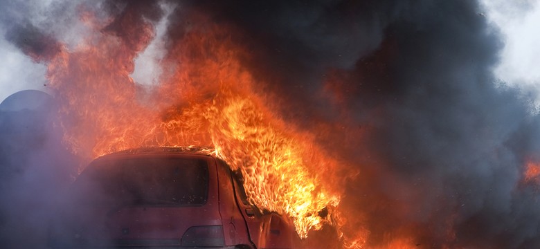 Pożar kamienicy w Nowym Tomyślu. Zmarł mężczyzna, który wyskoczył z okna