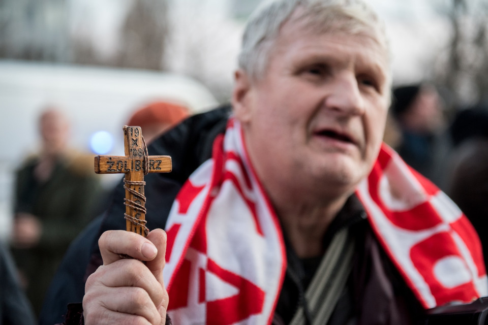  Protest przeciwko wystawie Mariny Abramović w Toruniu