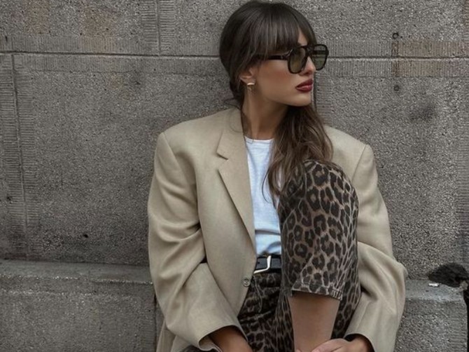 Leopard print je ključni trend za jesen 2024, a sa ovih 5 boja izgleda neverovatno dobro