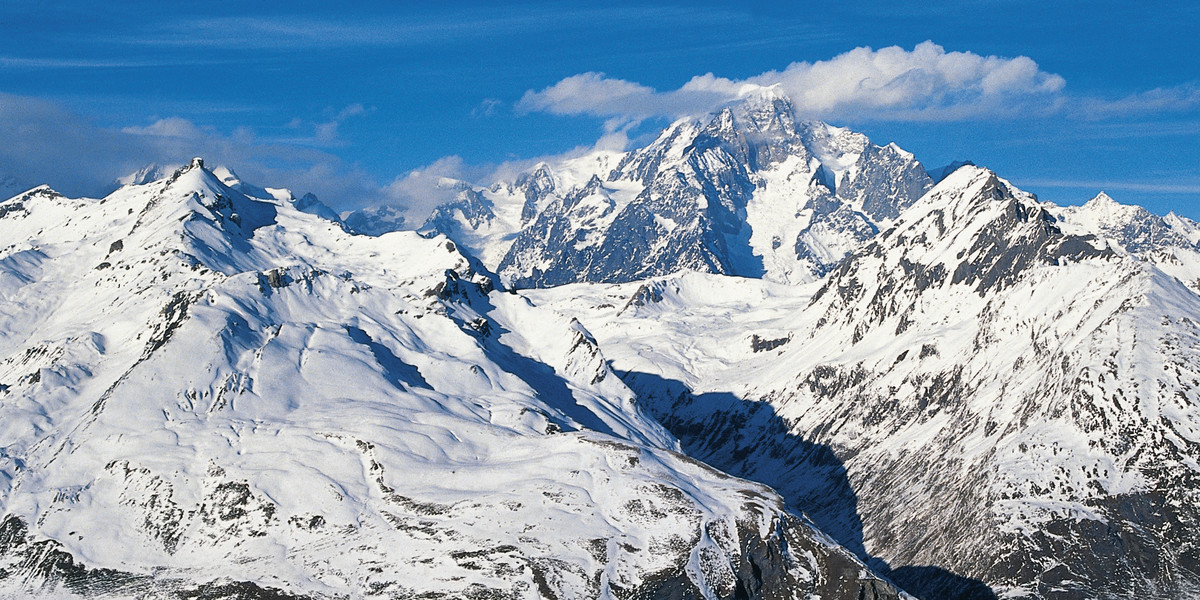 Mont Blanc- najwyższy szczyt Alp i najwyższy szczyt Europy