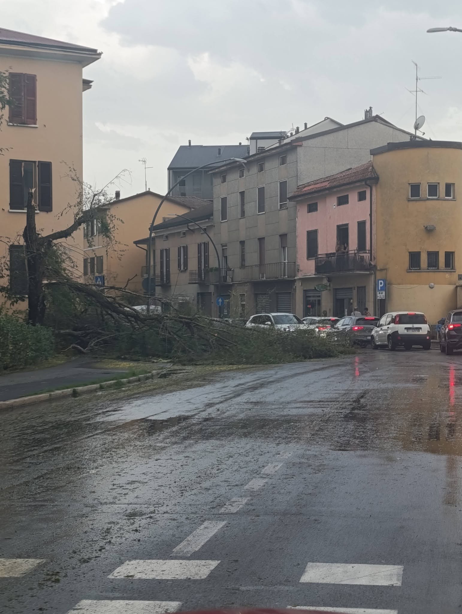 Silná búrka zdevastovala Cremonu.