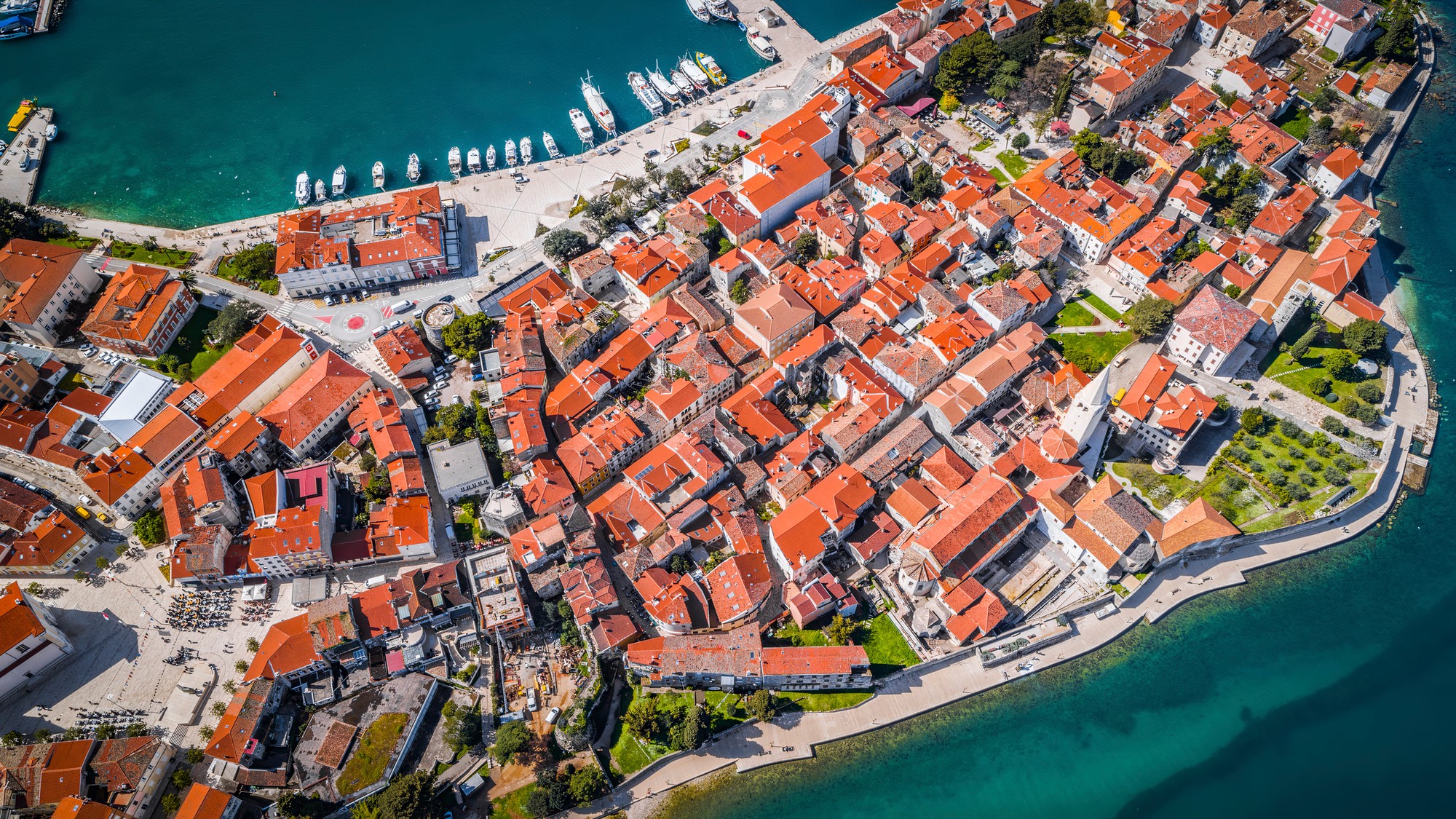 Poreč je prístavné mesto na západnom pobreží chorvátskeho polostrova Istria. (ilustračné foto)