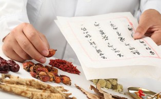 WHO zaakceptował medycynę ludową. W Indiach rozpoczął się pierwszy w historii Światowy Szczyt Medycyny Tradycyjnej