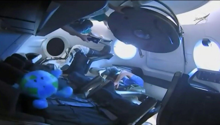 SpaceX capsule back on Earth, paving way for new manned US flights - Pulse Nigeria