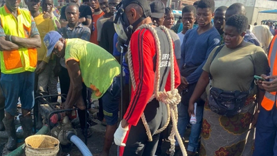 LASEMA in search of man trapped in underground drainage at Onipanu Bus Stop [National Accord Newspaper]