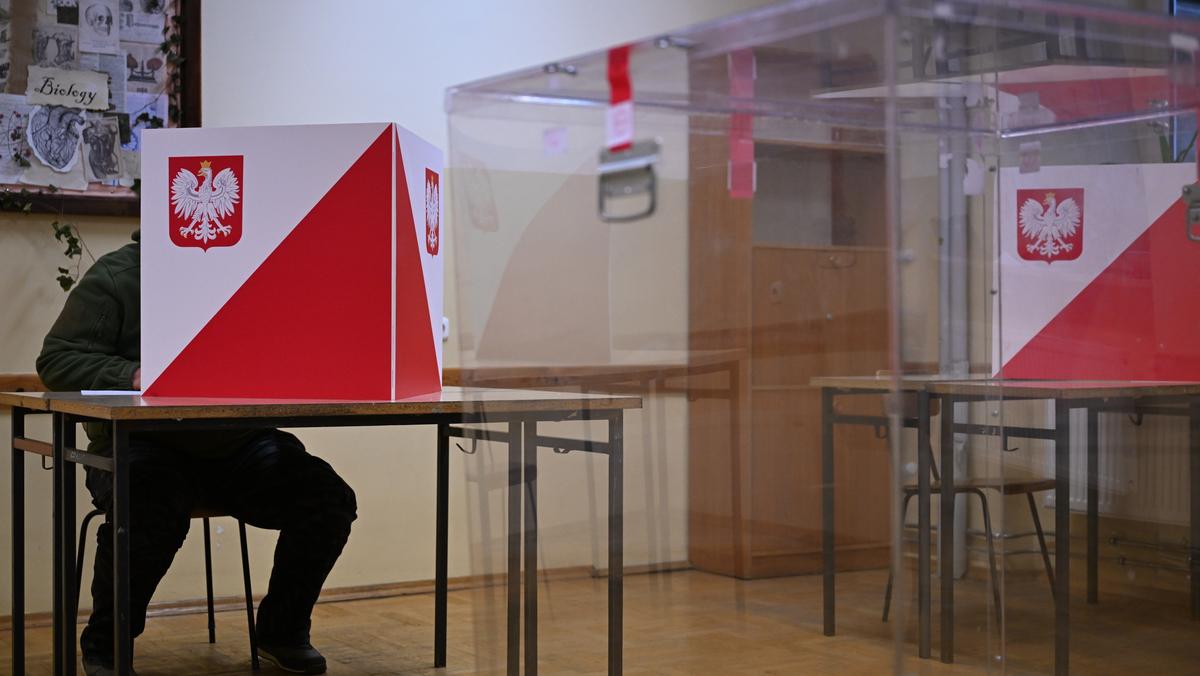 Wybory 2024. Jak oddać ważny głos na karcie wyborczej?