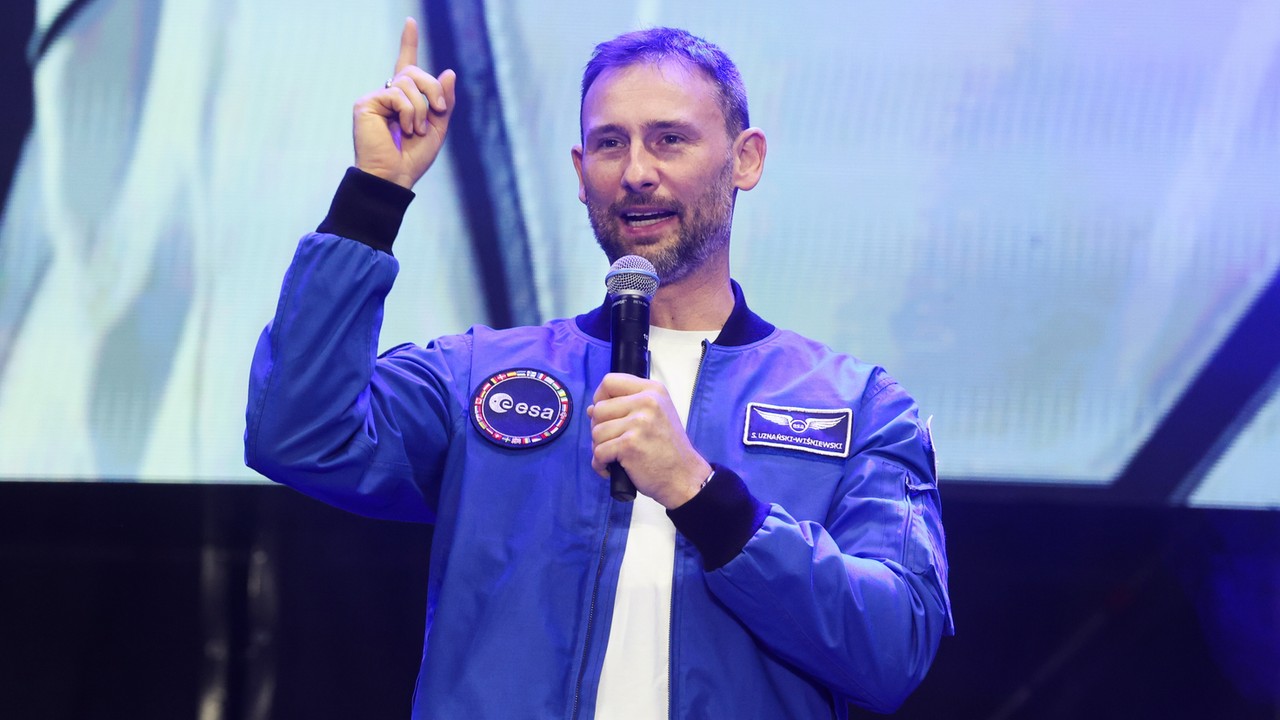 Historyczna szansa dla Polski. "Kosmiczne pierogi" ujawniły nasze problemy i kompleksy [OPINIA]